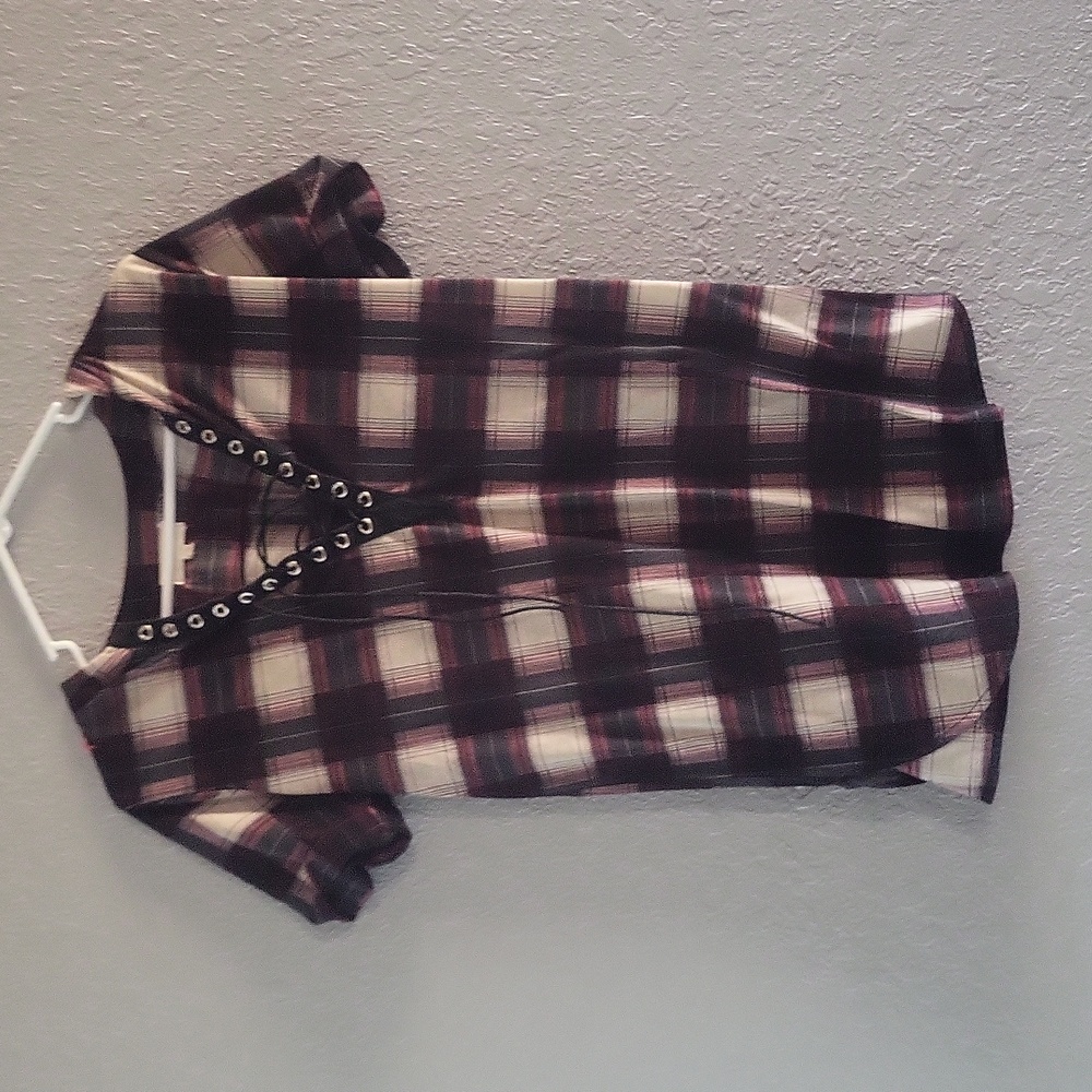Casual plaid shirt